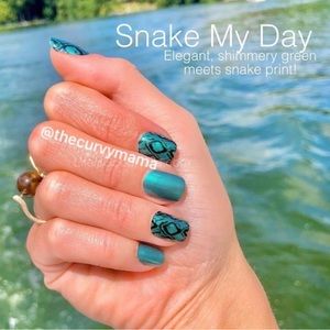 Retired Color Street Nail Strips - Snake My Day